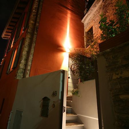 Casa Rossa - Bymyhomeincomo 케르노비오 객실 사진